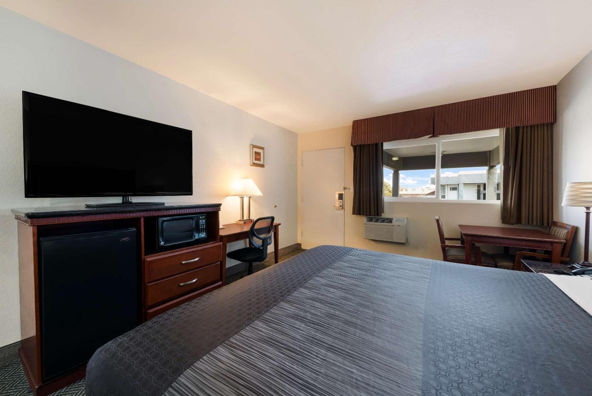 Rodeway Inn South San Francisco Airport Екстер'єр фото