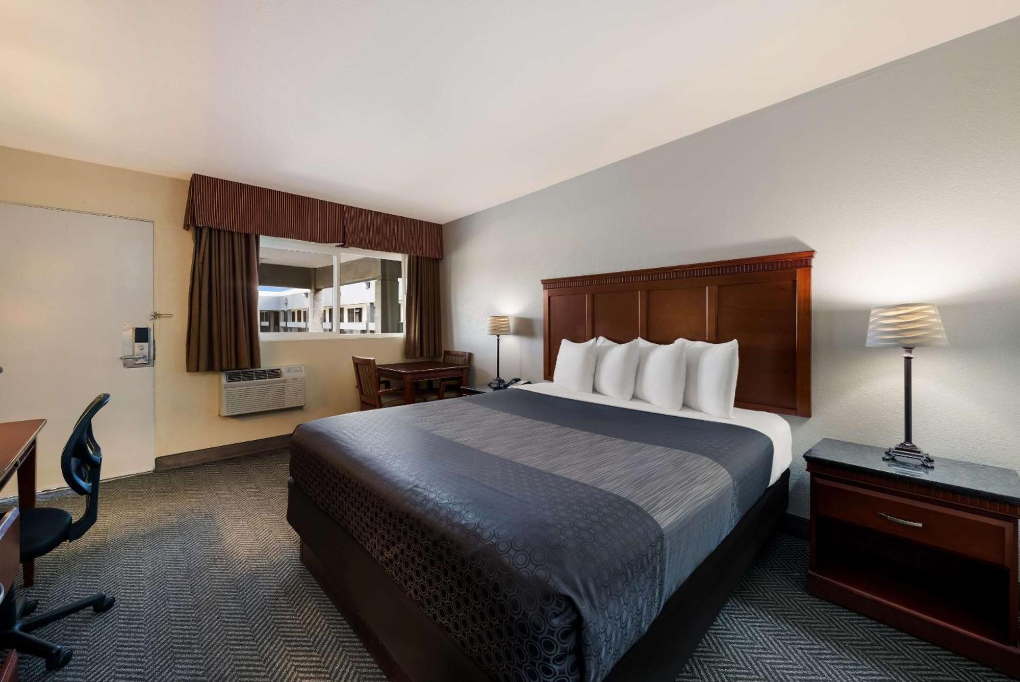 Rodeway Inn South San Francisco Airport Екстер'єр фото